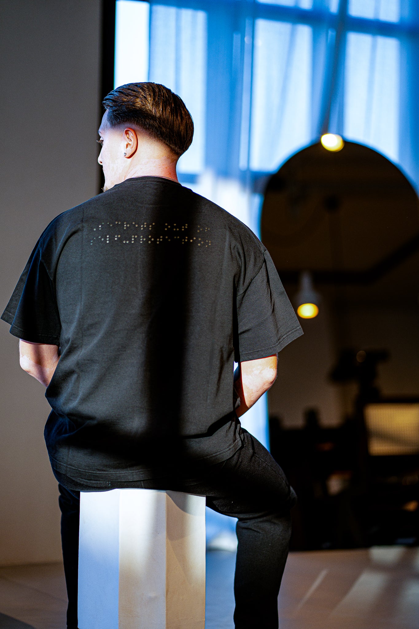 heavyweight tee black laey